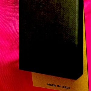 A skinny  DQuared2 jean, made In Italy, hot pink color, brand new with tag.